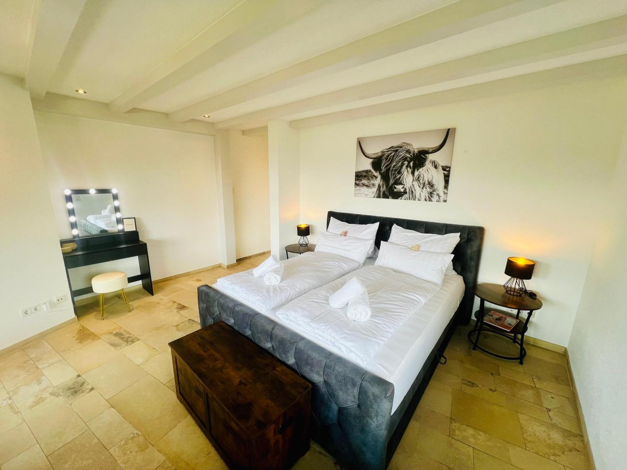 Panoramablick Mit Privatparkplatz, 2 Balkone Und 1,5 Baeder Apartment ทิทิเซ-นอยชตัดท์ ภายนอก รูปภาพ