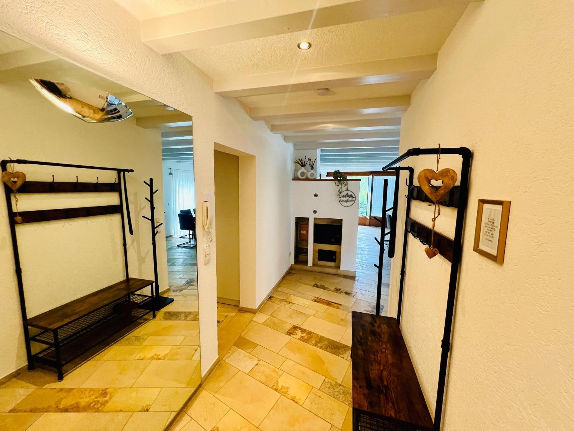 Panoramablick Mit Privatparkplatz, 2 Balkone Und 1,5 Baeder Apartment ทิทิเซ-นอยชตัดท์ ภายนอก รูปภาพ